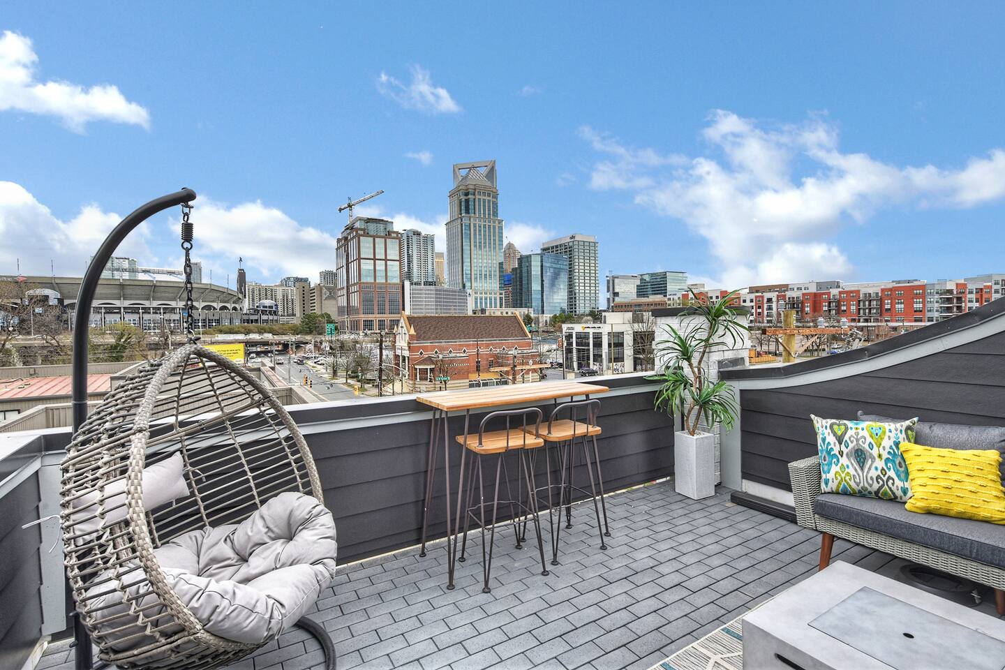 Rooftop Balcony | 10-Min Walk to BofA Stadium