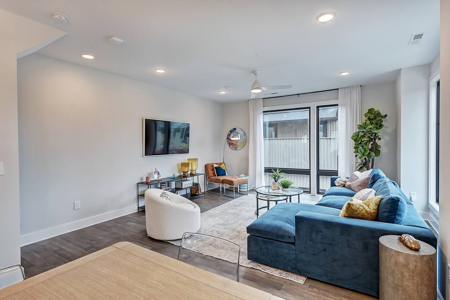 Rooftop Balcony | 10-Min Walk to BofA Stadium