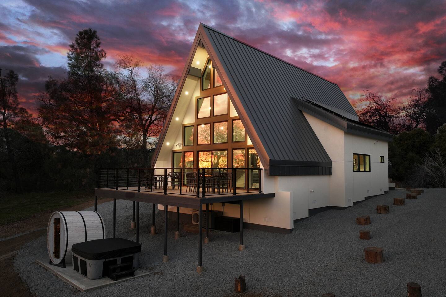 New Construction - A-frame - Hot Tub - HIGH END — Oakhurst — vacation rental