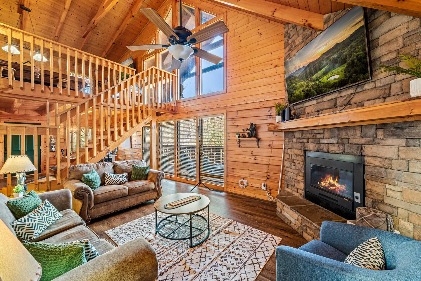 5 min to Gatlinburg, Hot Tub, Games, EV charger ā Gatlinburg ā vacation rental