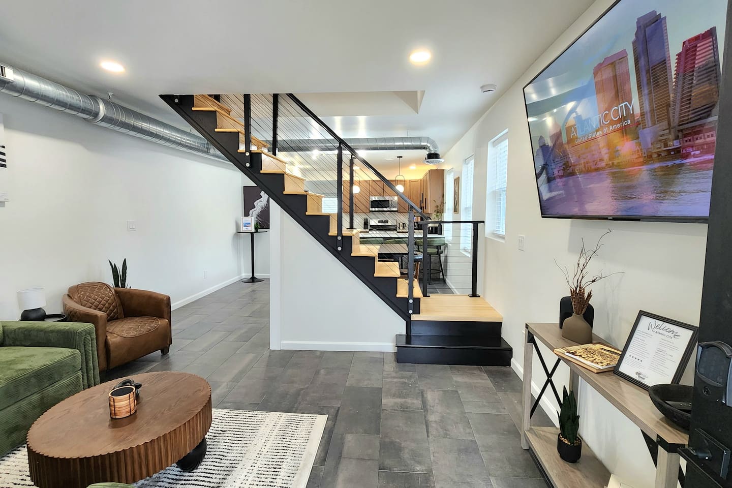 The Row House- Modern, Stylish and Newly Updated!