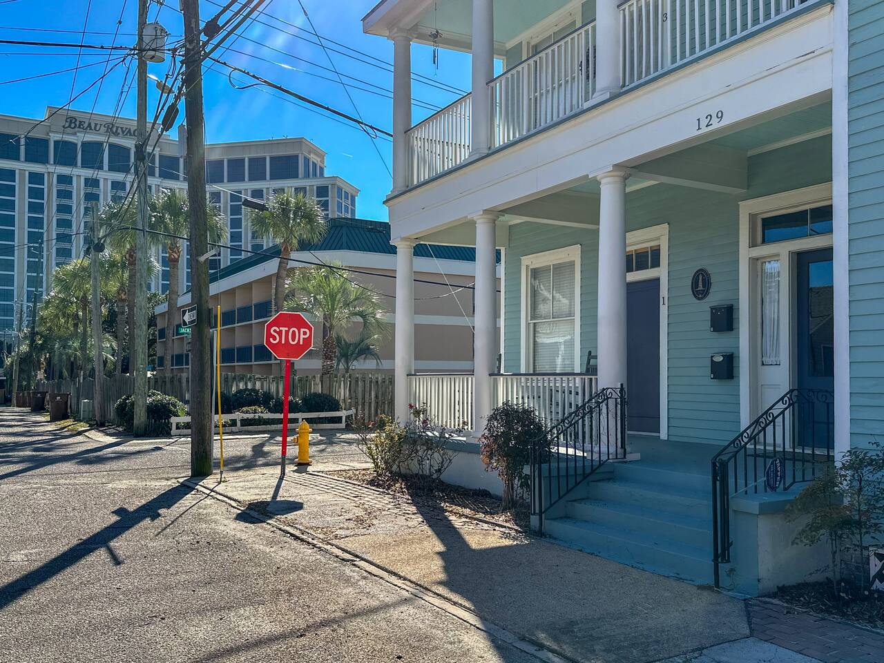 NOLA style suite by the Beau Rivage midterm or STR