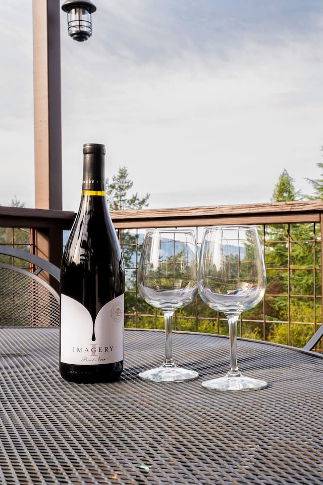 Mountain-top Wine Country Luxury - Pool, Hot Tub