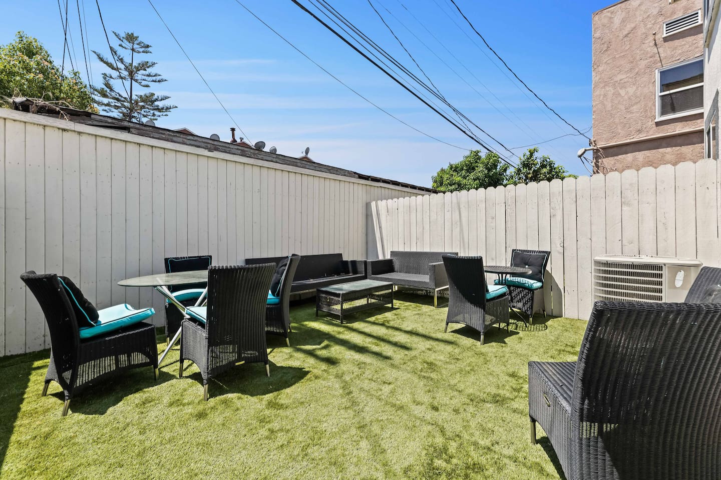 Luxury home in the heart of LA (discounted rate)