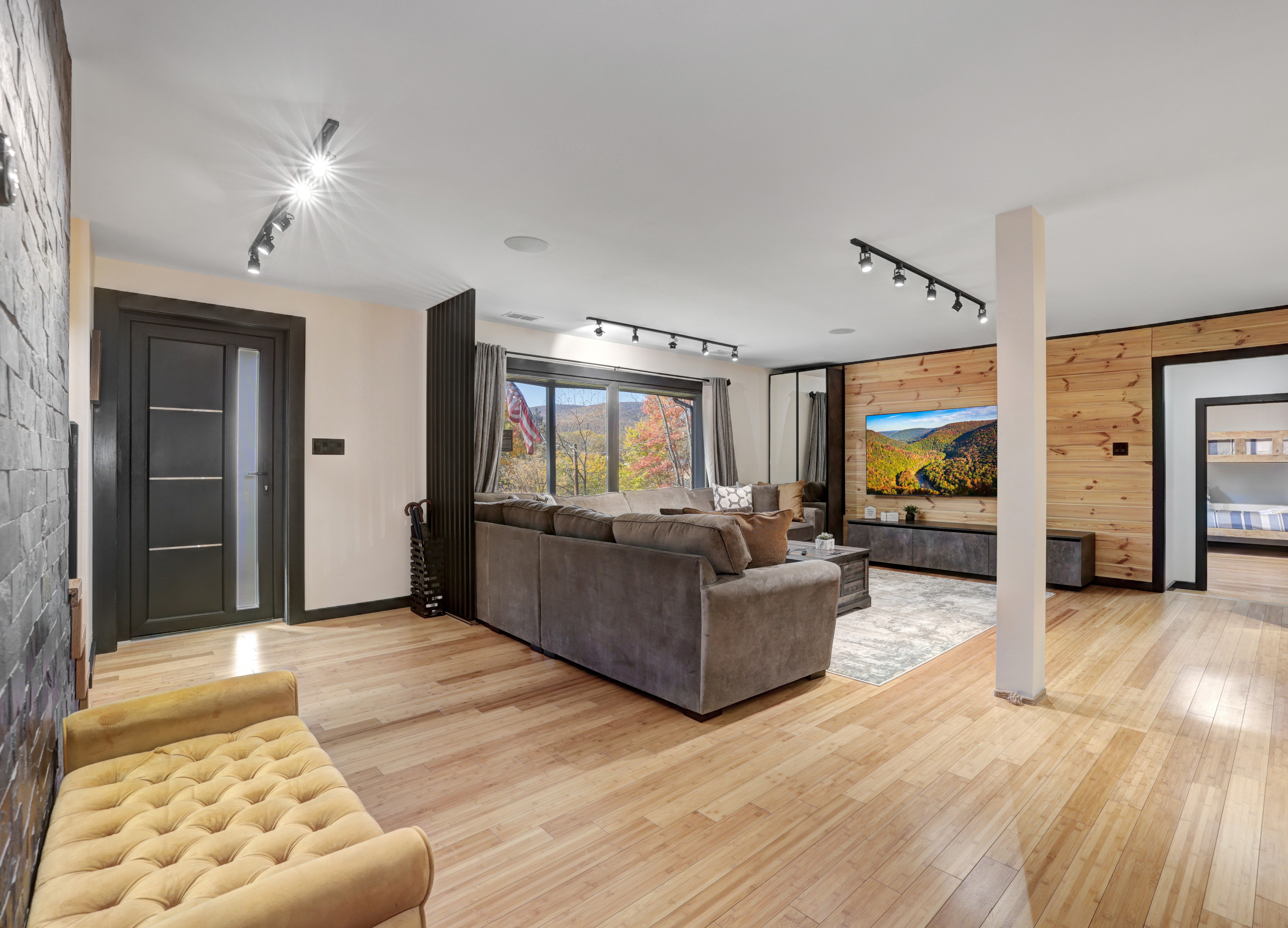 The Luxe Lodge Escape