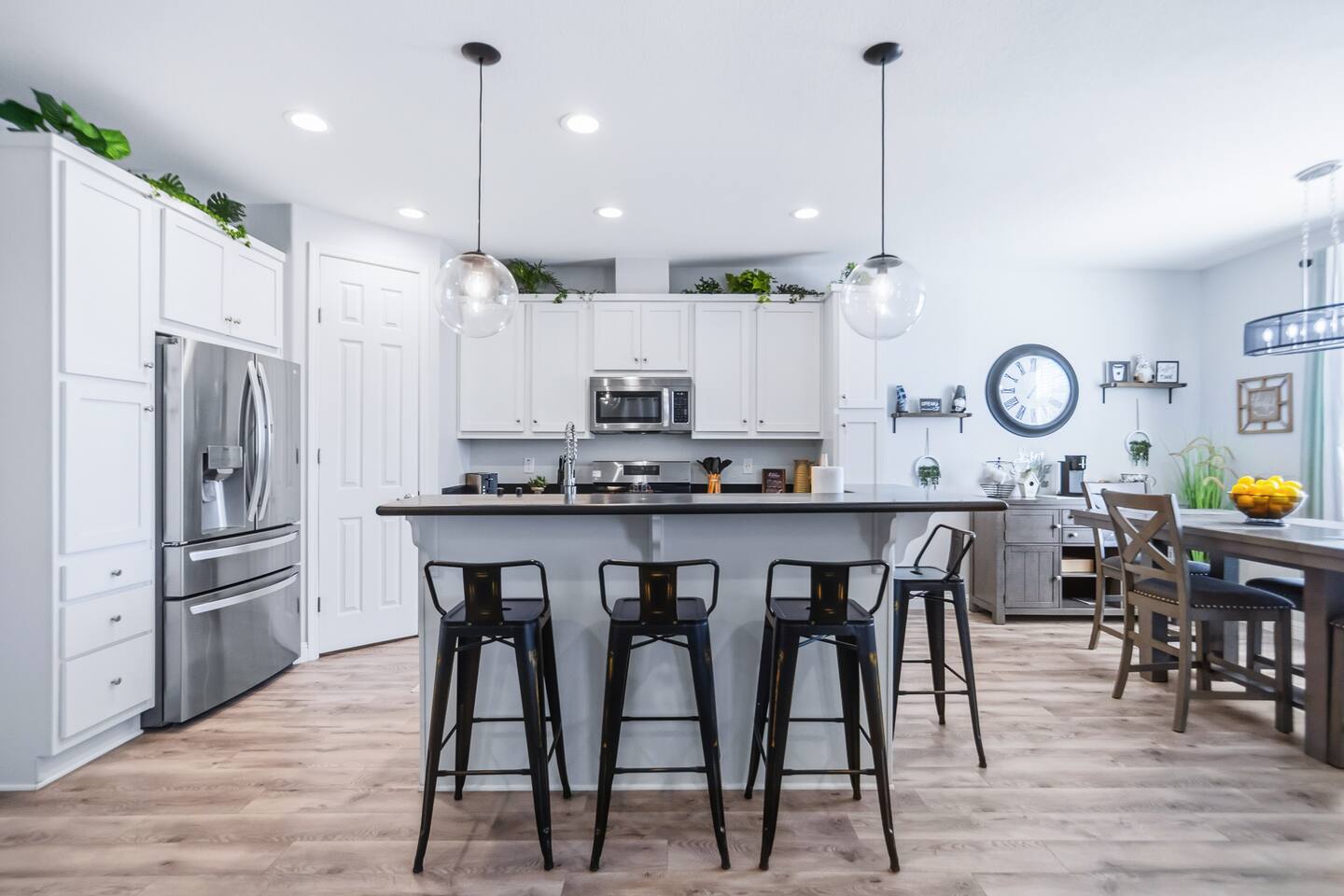 Walk To Rotary Park! 3bd | Sleeps 6