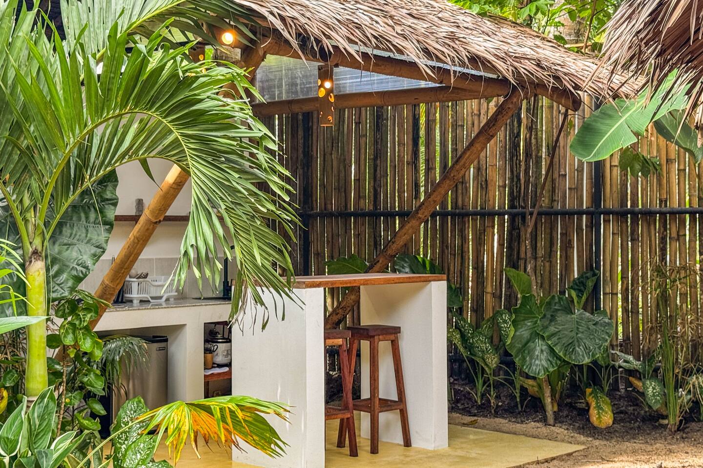 The Bamboo Shell · Cute & Romantic, Near the beach