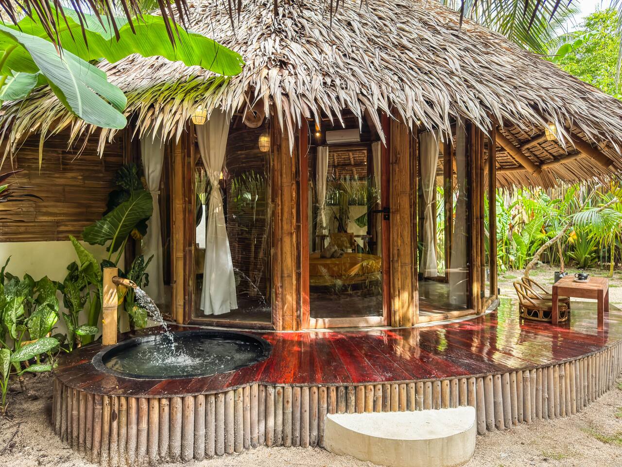The Bamboo Shell · Cute & Romantic, Near the beach