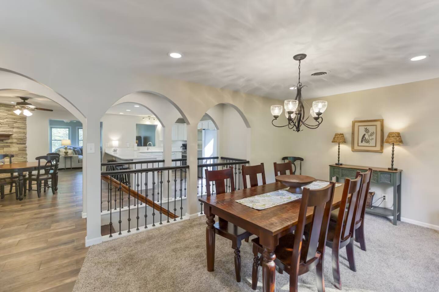 Lake Hartwell 4BR Waterfront Dock Hot Tub GameRoom