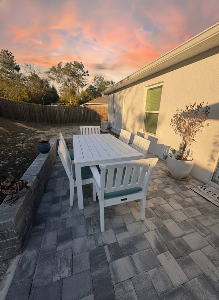 Near Springs *Hot Tub, Game Room*