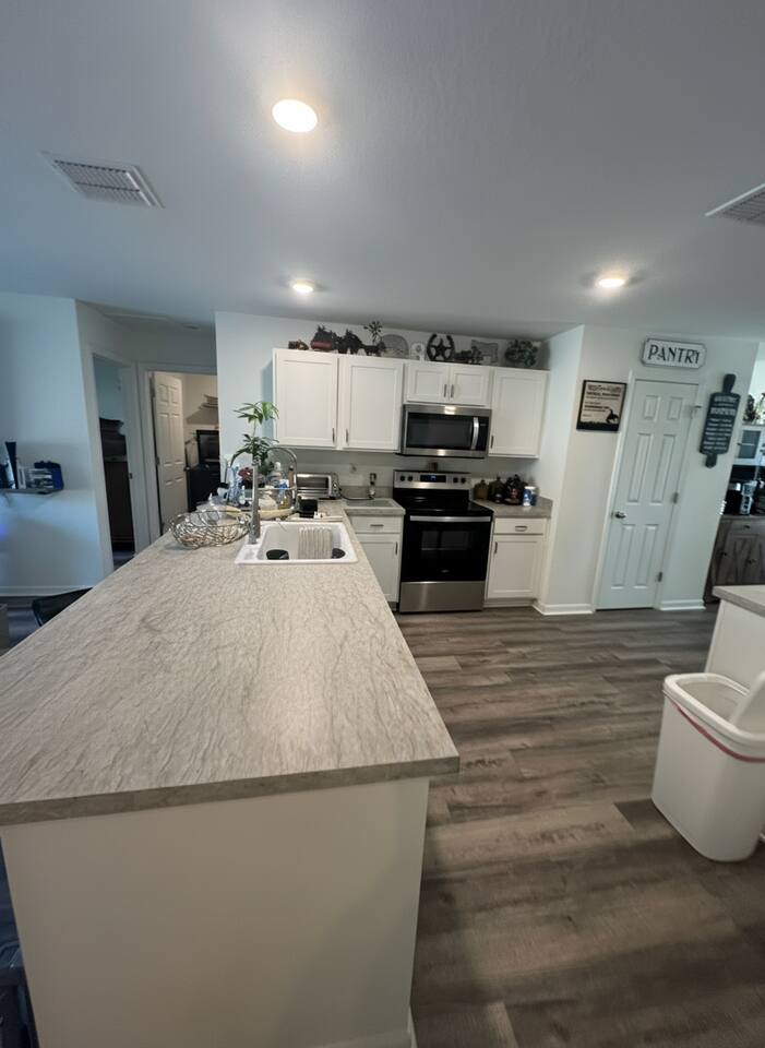 Near Springs *Hot Tub, Game Room*