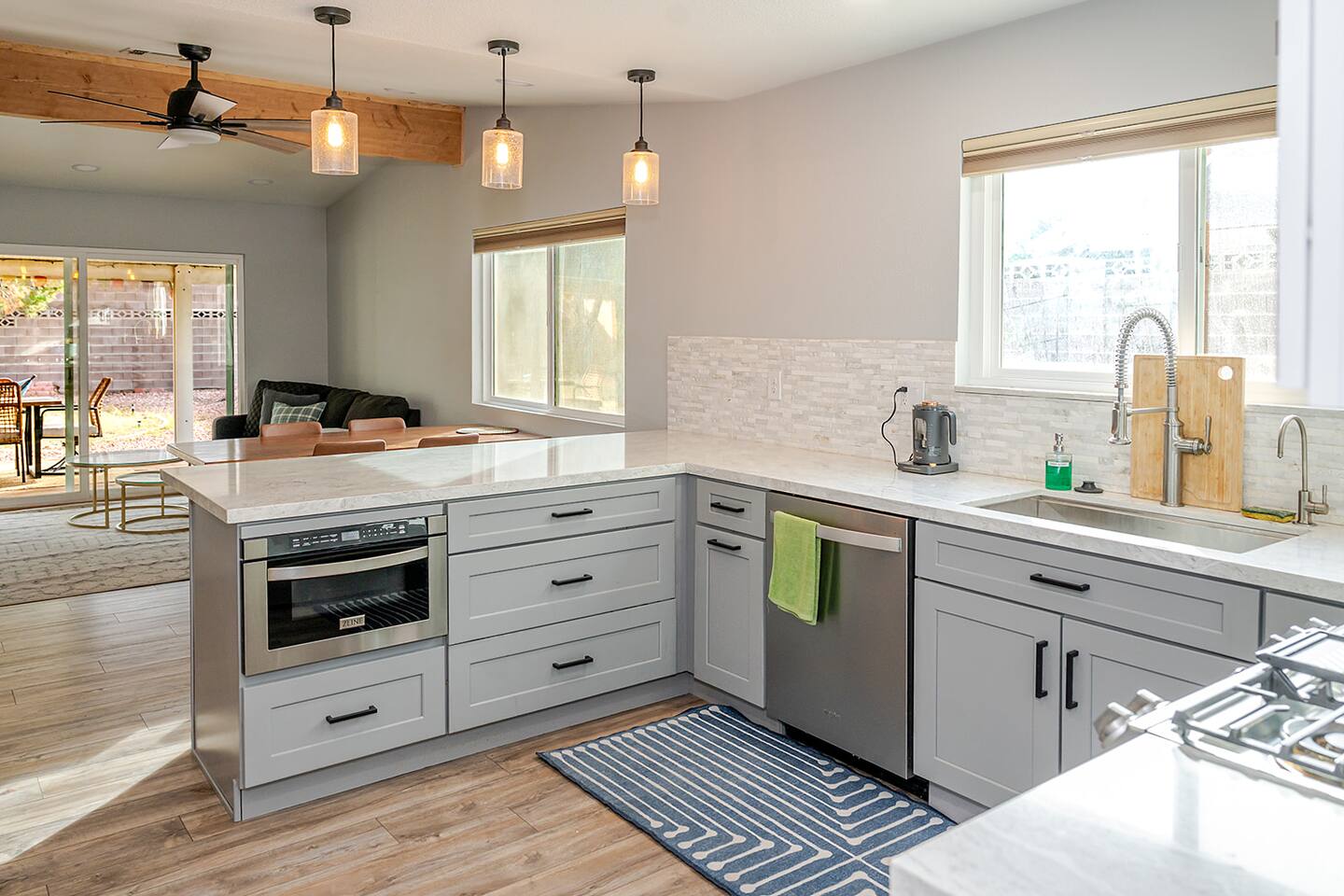 Summerlin monthly renovated home | Extended stay!
