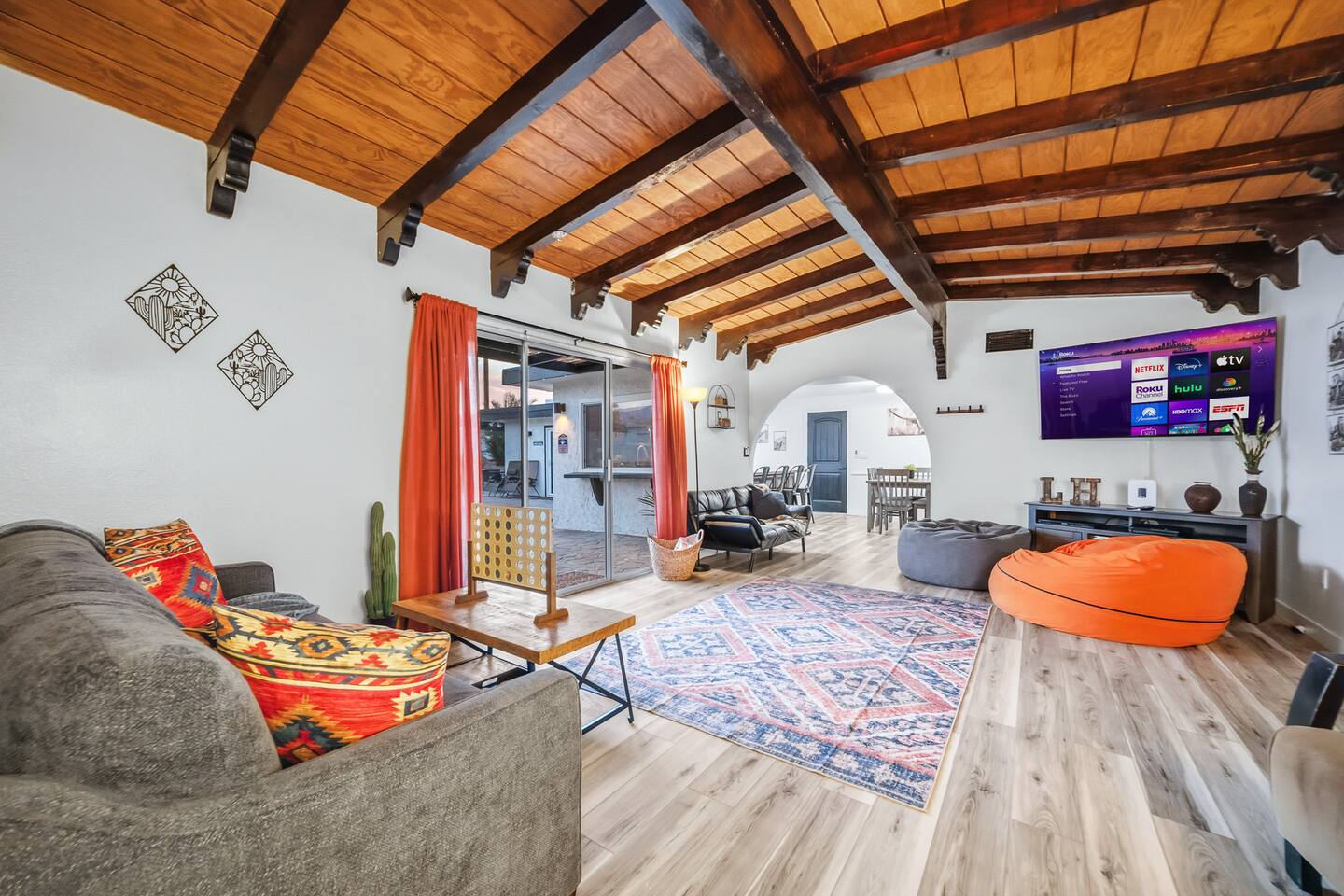 House + Casita | Pool | Firepit | Games | Sleep 14