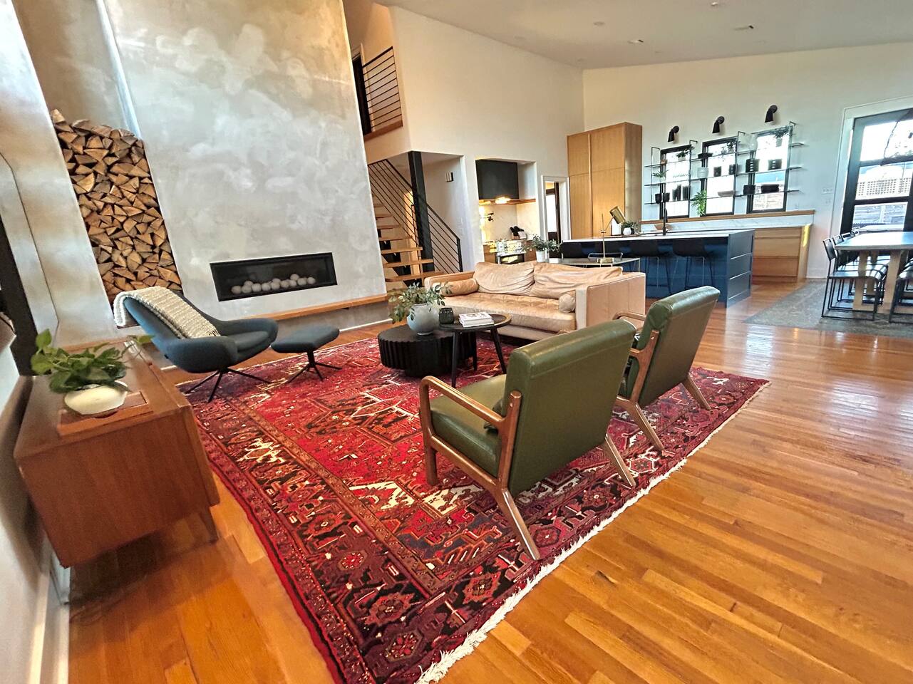 Mid-Mod Lodge - Main House