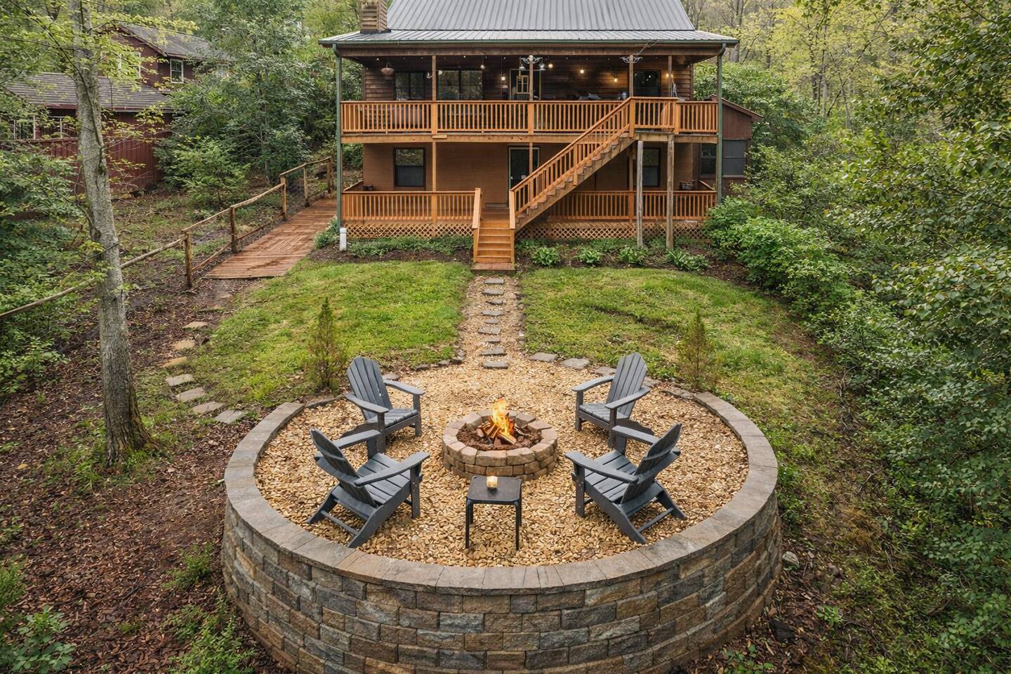 Pet Friendly Cabin/Game Room/ Fire Pit/ Speakeasy — Blairsville, GA — vacation rental