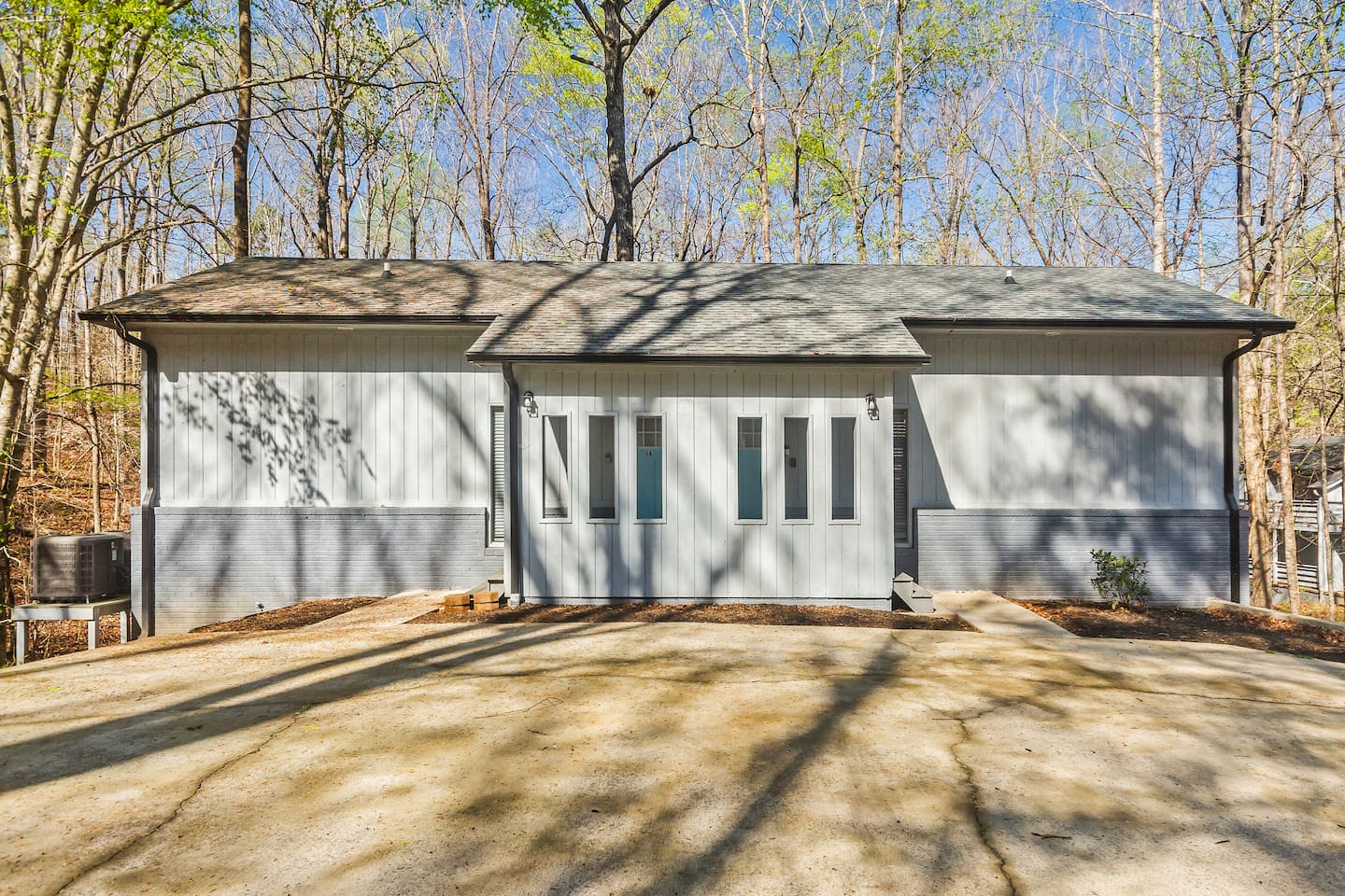 Family Cabin by Clemson/Lake + Game Room