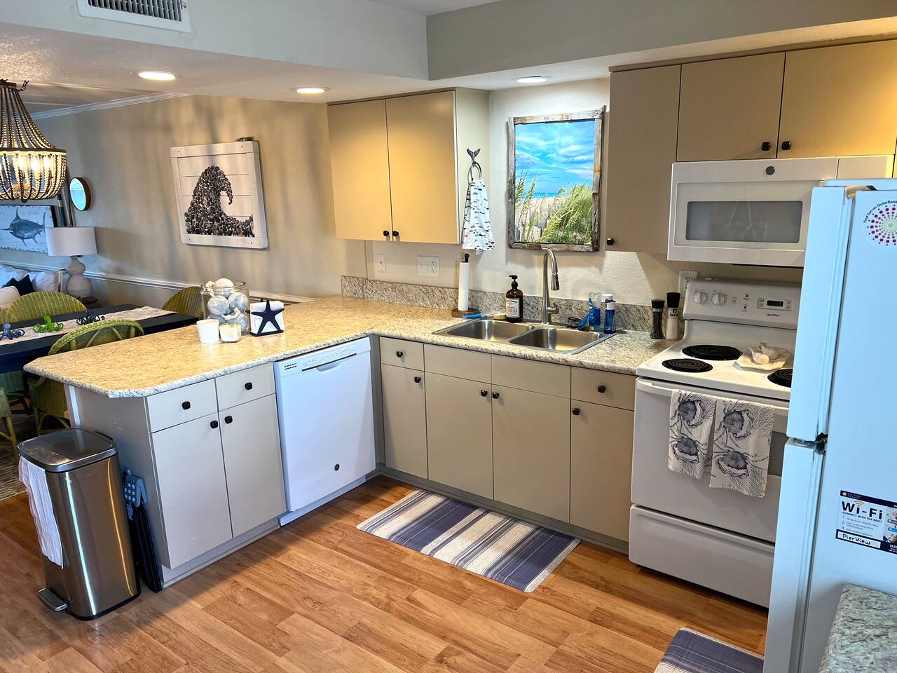 Oceanfront OBX Condo | Pool & Private Balcony