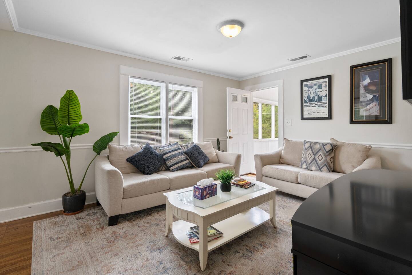 Sleeps 10 - Plaza Midwood - Walk to Restaurants
