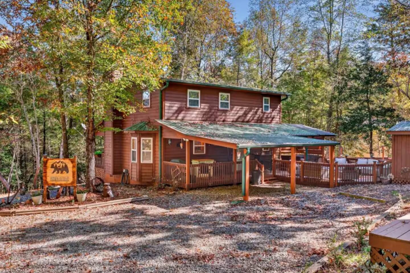 Cozy Hot Tub Cabin • Fire Pit • Near Blue Ridge