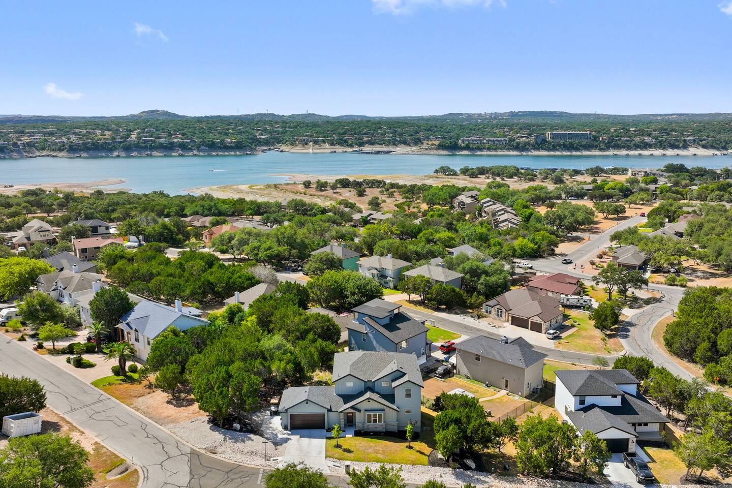 Resort-Style Home, Epic Game Room, Lake Access