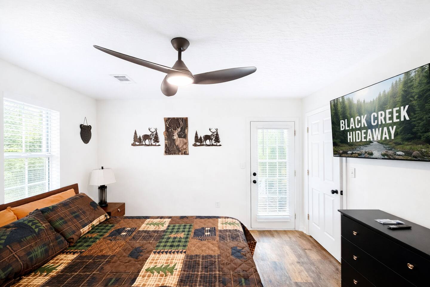 Black Creek Hideaway_Relax & Recharge in Woodland