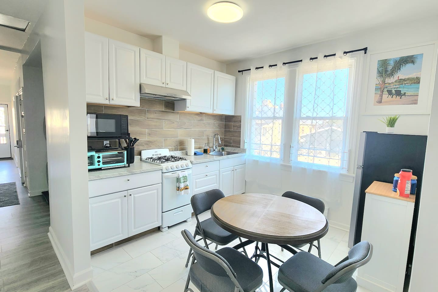 Sunshine Suite 3 - Cozy 2BR Near Beach & Boardwalk