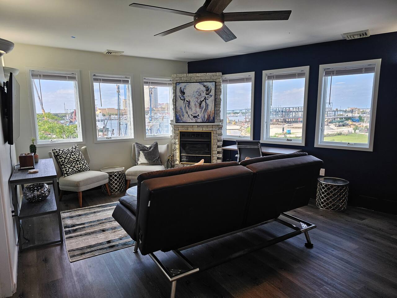 Harbor Heights Penthouse- AC Bayfront Marina Views
