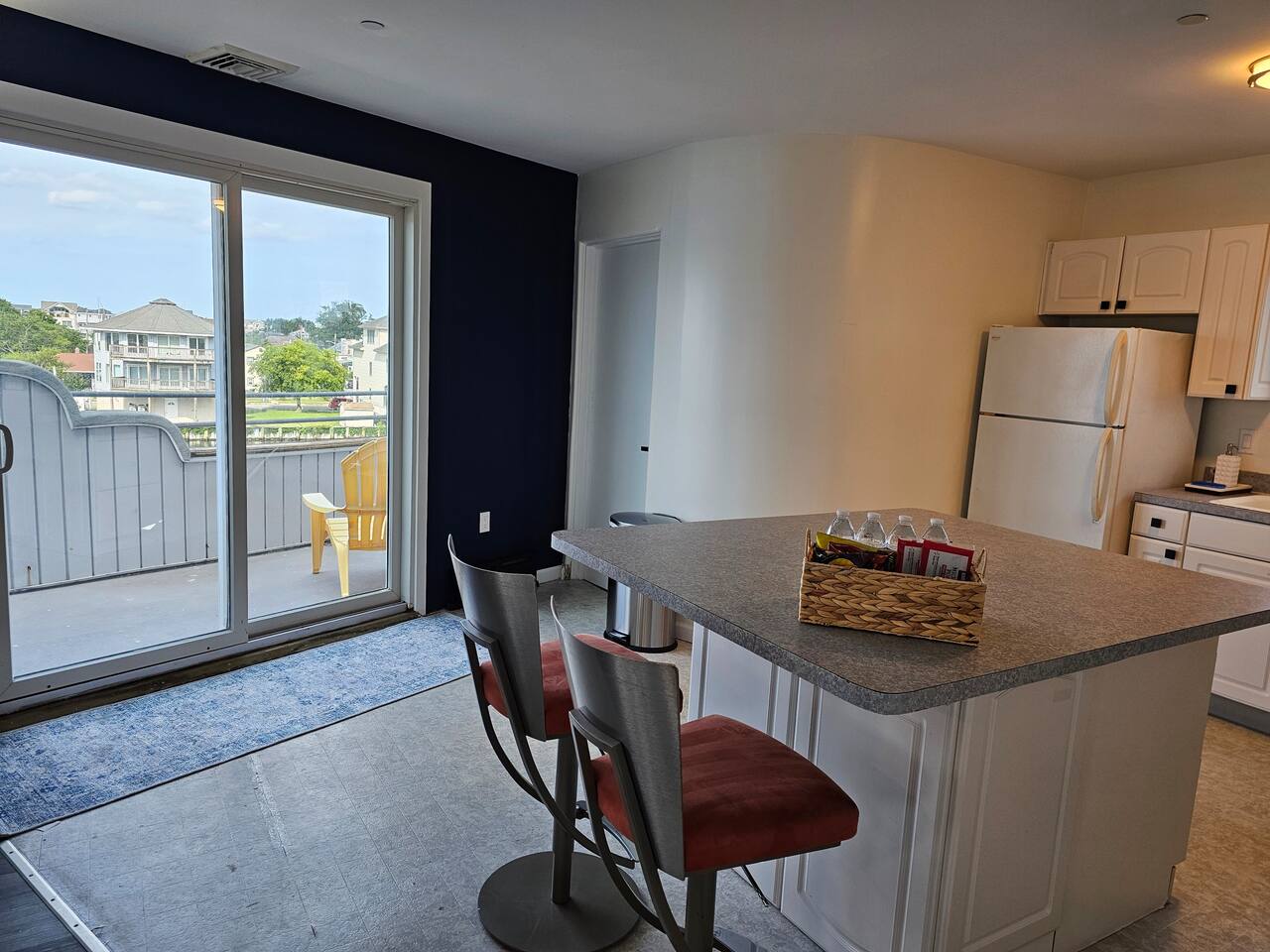 Harbor Heights Penthouse- AC Bayfront Marina Views