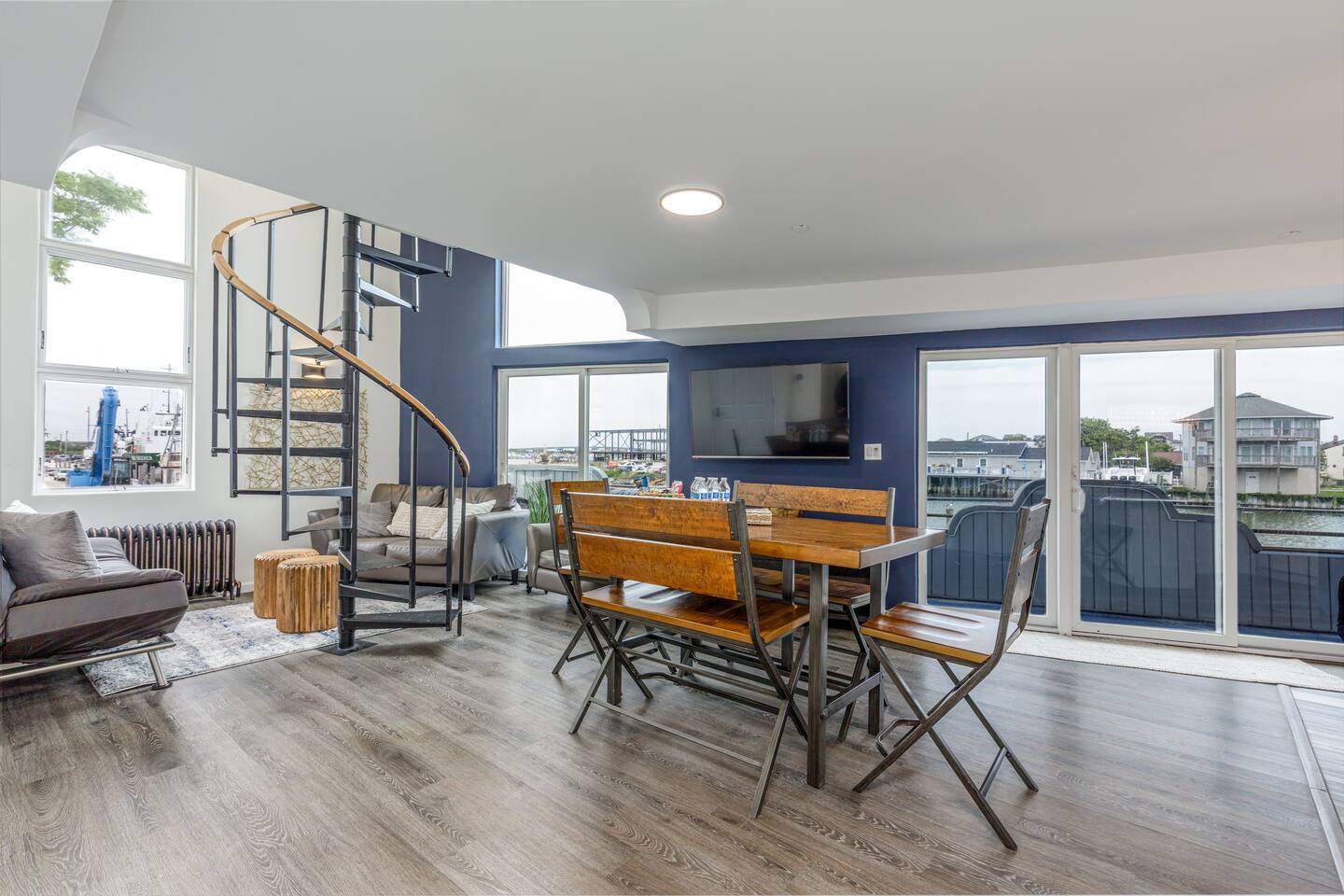 Harbor Heights Estate · 4BR AC Marina Castle on the Bay