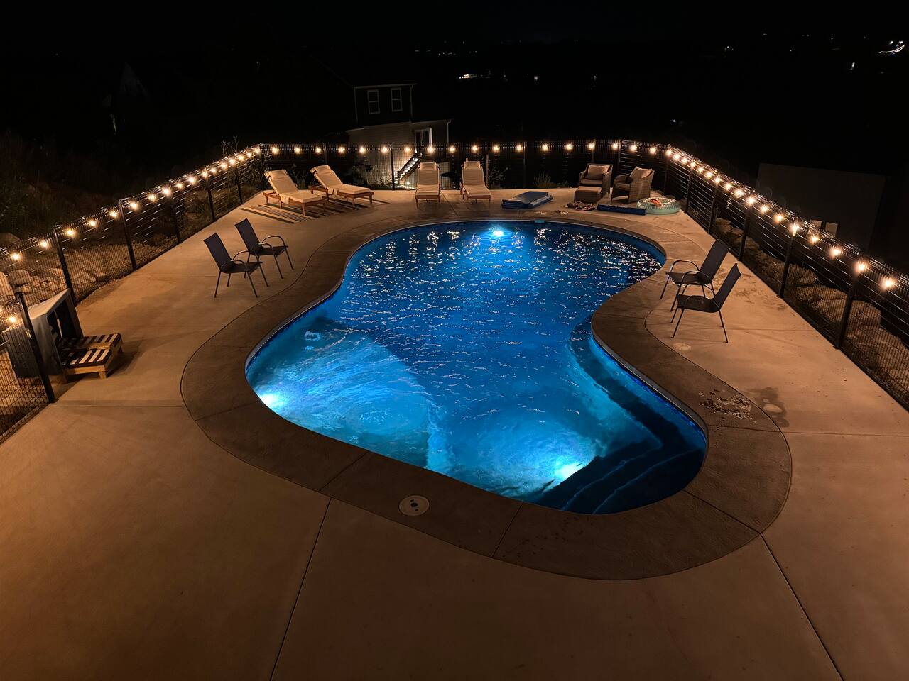 Lakeview *Private Pool OPEN*Movie and Game Room
