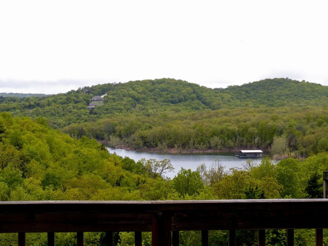 Gorgeous Lake/Mtn Views, Walk to Lake, SDC Close! - Apartment