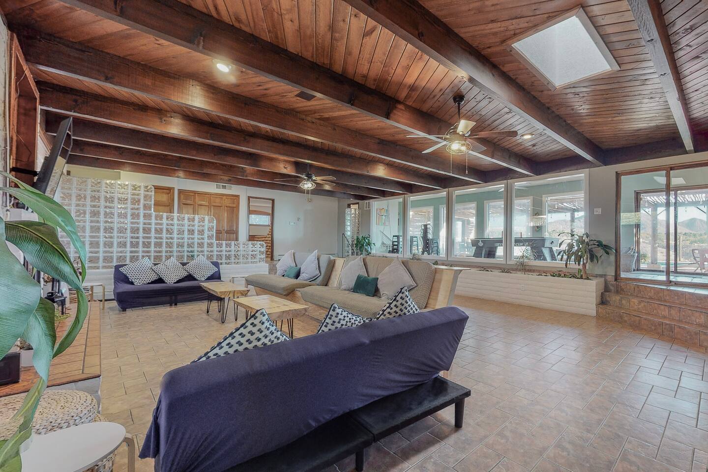 🌄4000ft🏊‍♂️Pool♨️Hot Tub🧳Sleeps 18 & Mtn Views