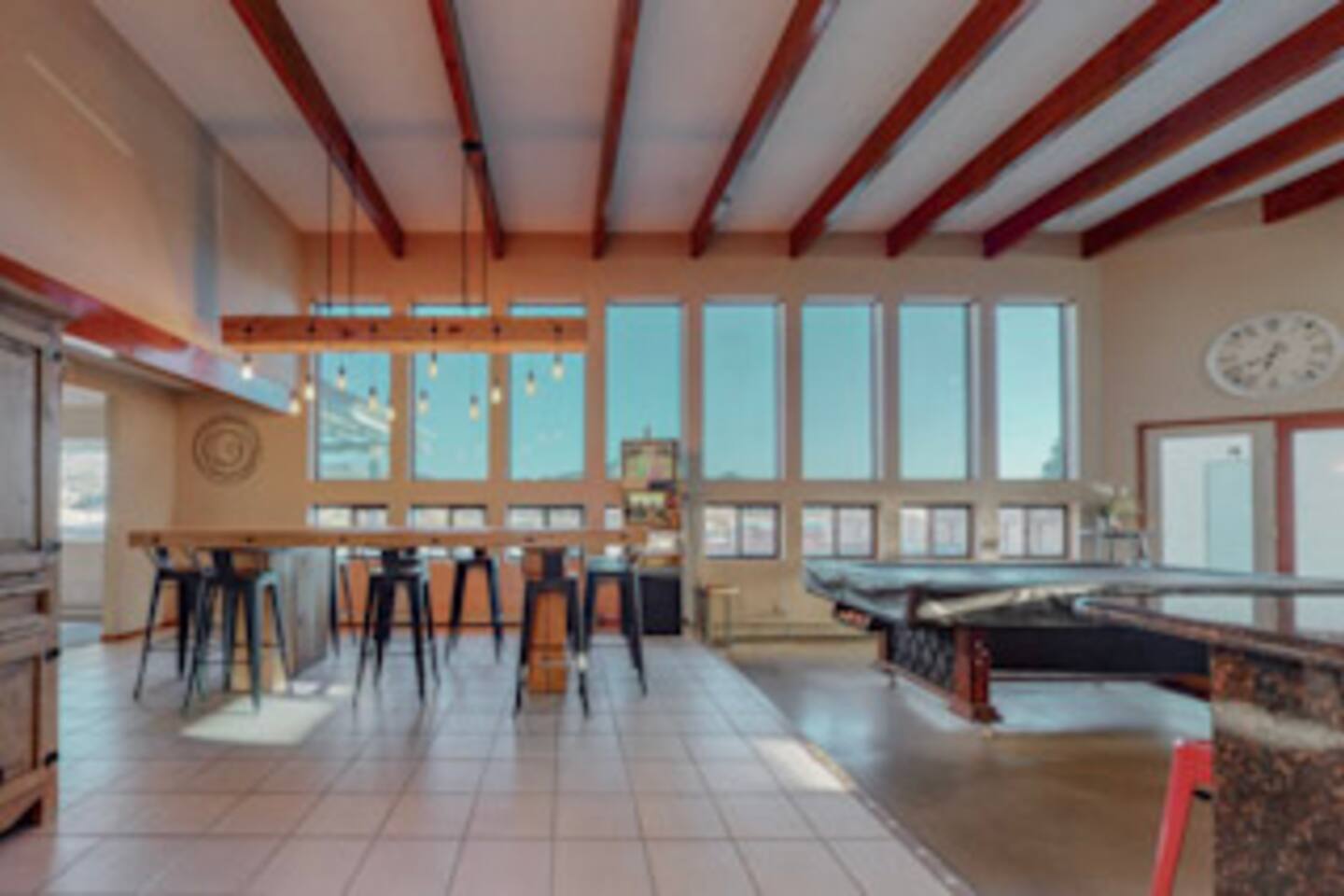 ⭐️3200ft🏊‍♂️Pool♨️Hot Tub🎱Billiards 🧳Sleeps 18