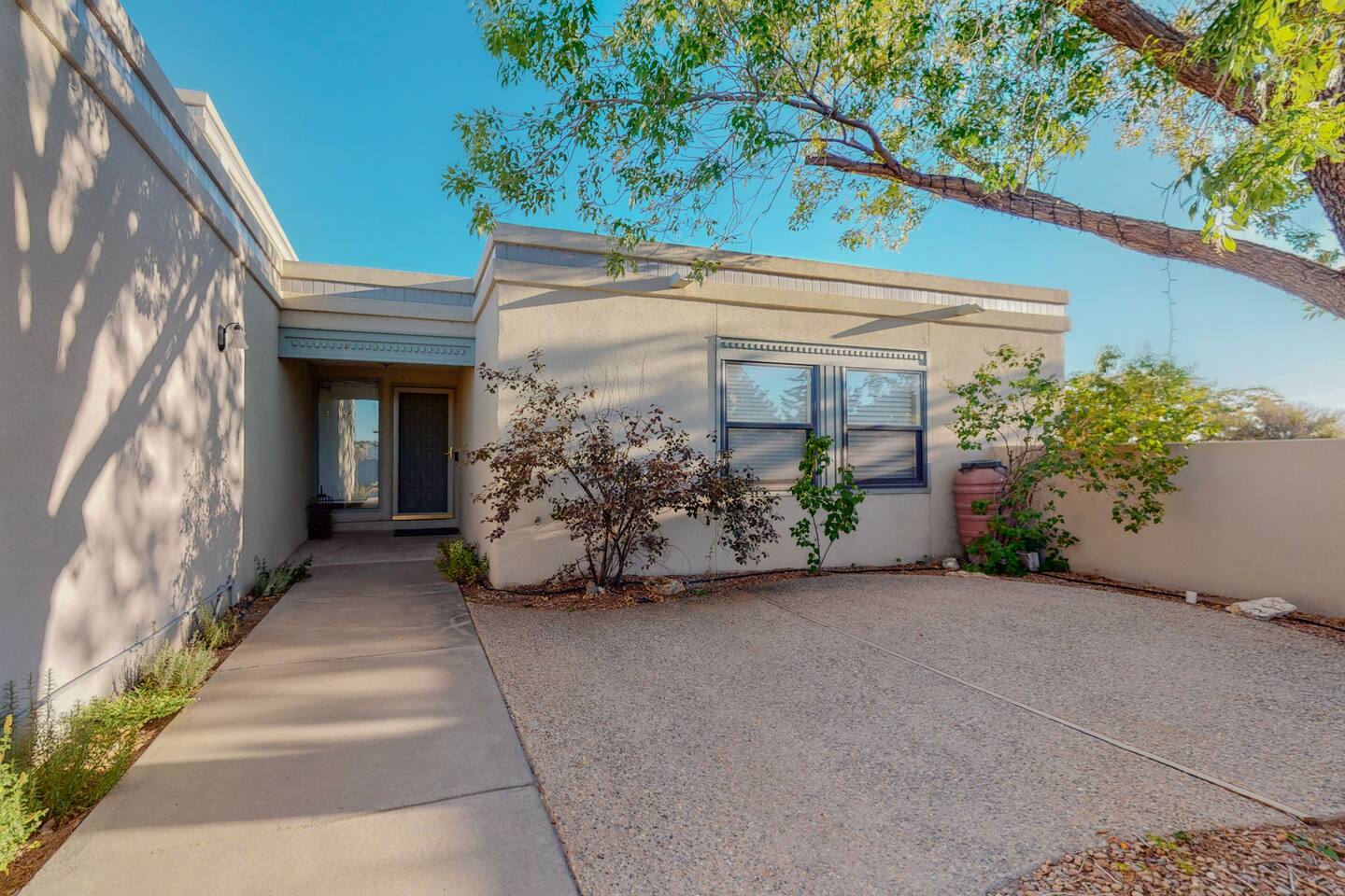 ⭐️3200ft🏊‍♂️Pool♨️Hot Tub🎱Billiards 🧳Sleeps 18