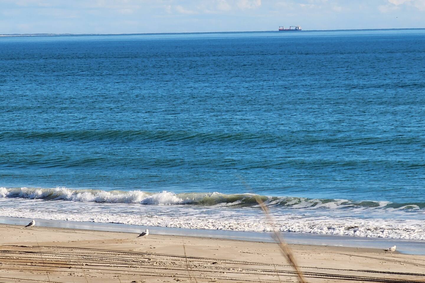 OS152 WiFi, steps to the beach, pool, w/d on-site — Atlantic Beach, NC — vacation rental
