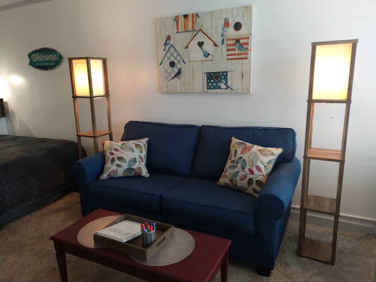 BS227 - Awesome Pool, dock, 3 minute walk to beach