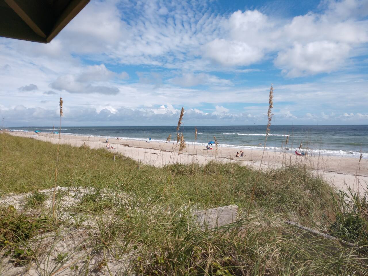 BS264 - pool, dock, and 3 minute walk to the beach