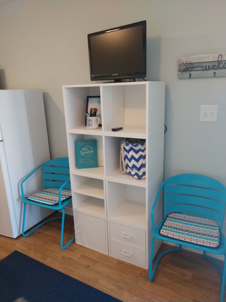 OS154 - pool, steps to the beach, wifi, w/d onsite