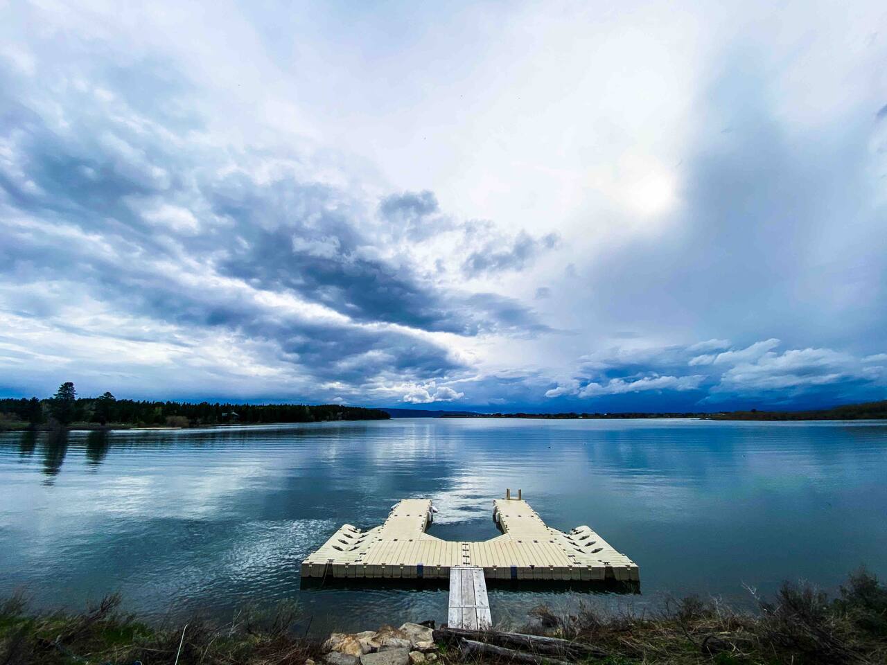 Lakeside Hibernation Station near Yellowstone