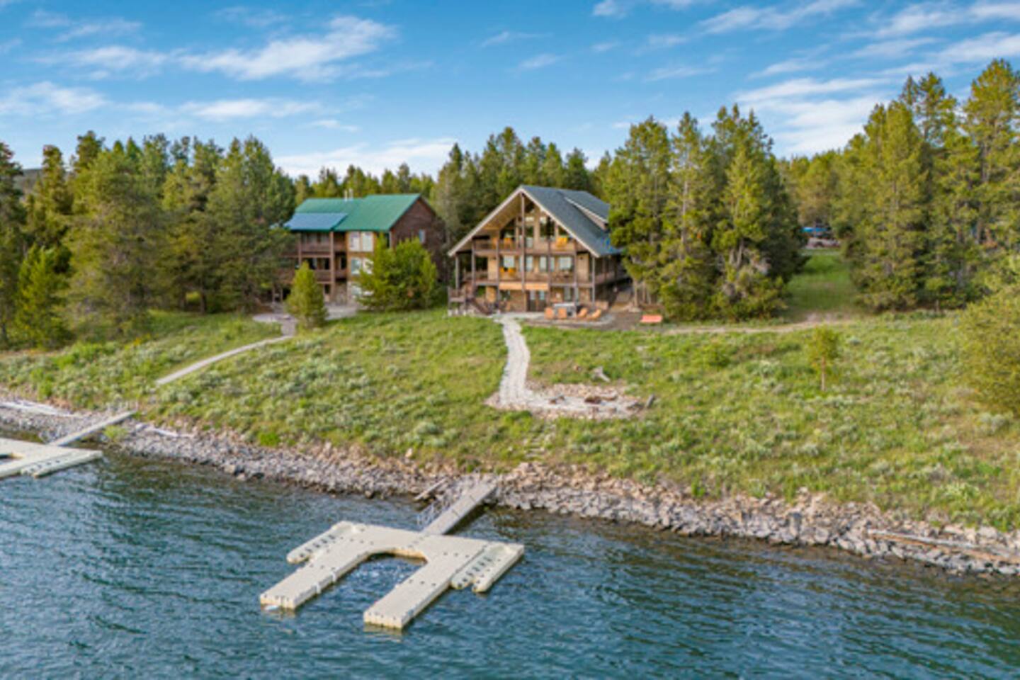 Lakeside Hibernation Station near Yellowstone