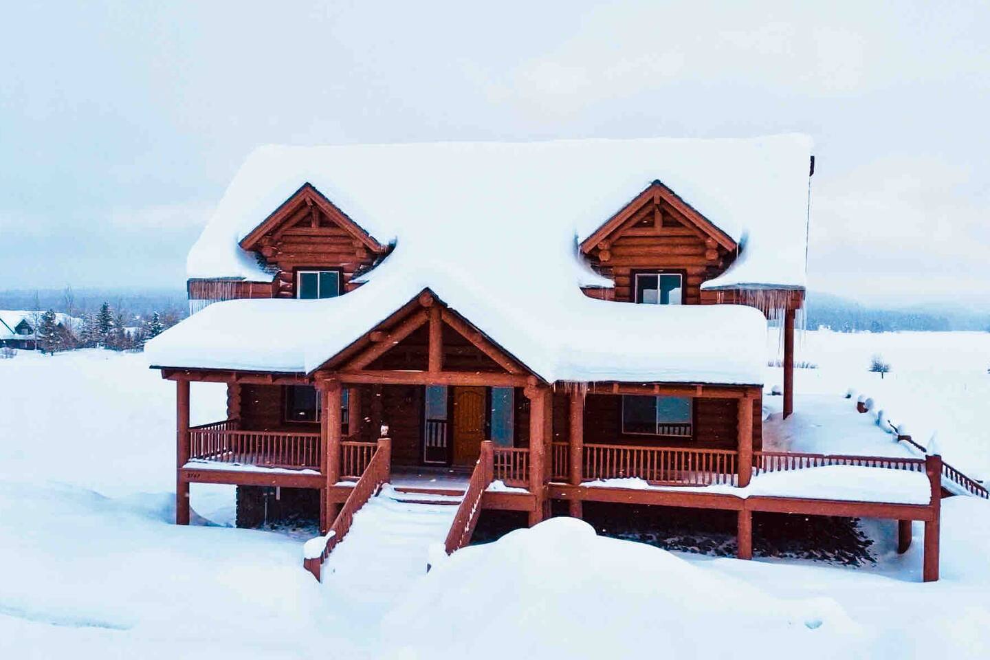 Moose Meadow Lodge near Yellowstone - Sleeps 15
