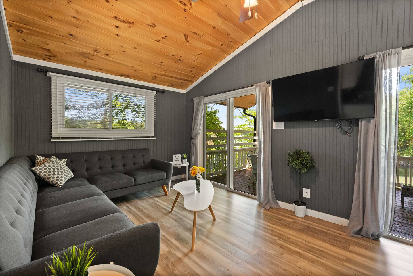 Your Lake Norman Cabin | Pet Friendly | Lake Front
