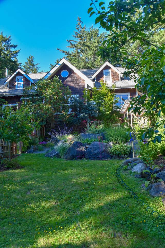 Mandala House - Relax, Rest, & Recharge in Nature — Eastsound, WA — vacation rental