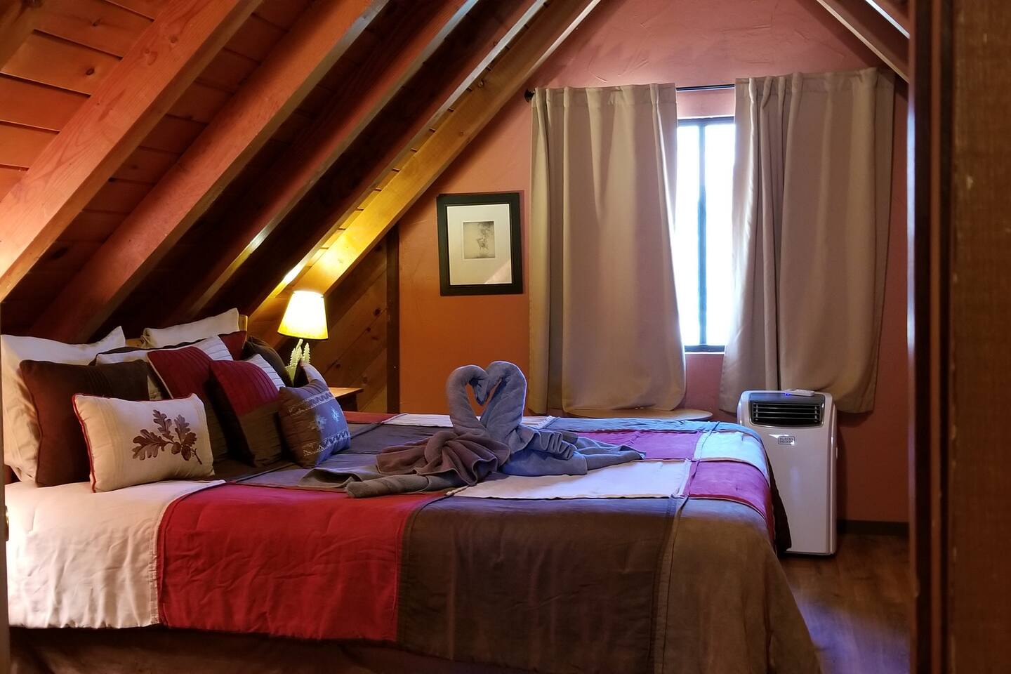 Milo Bear Cabin