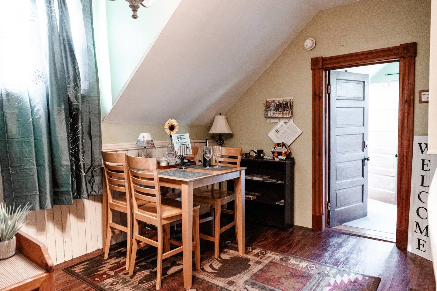 The Stalbird Suite at the Applebrook Historic Home