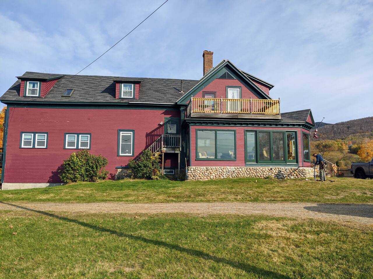 The Stalbird Suite at the Applebrook Historic Home
