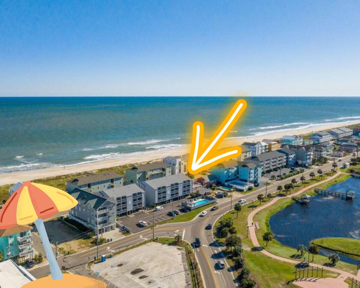 Bright Ocean Condo • Pool Access Near Beach — Carolina Beach — vacation rental