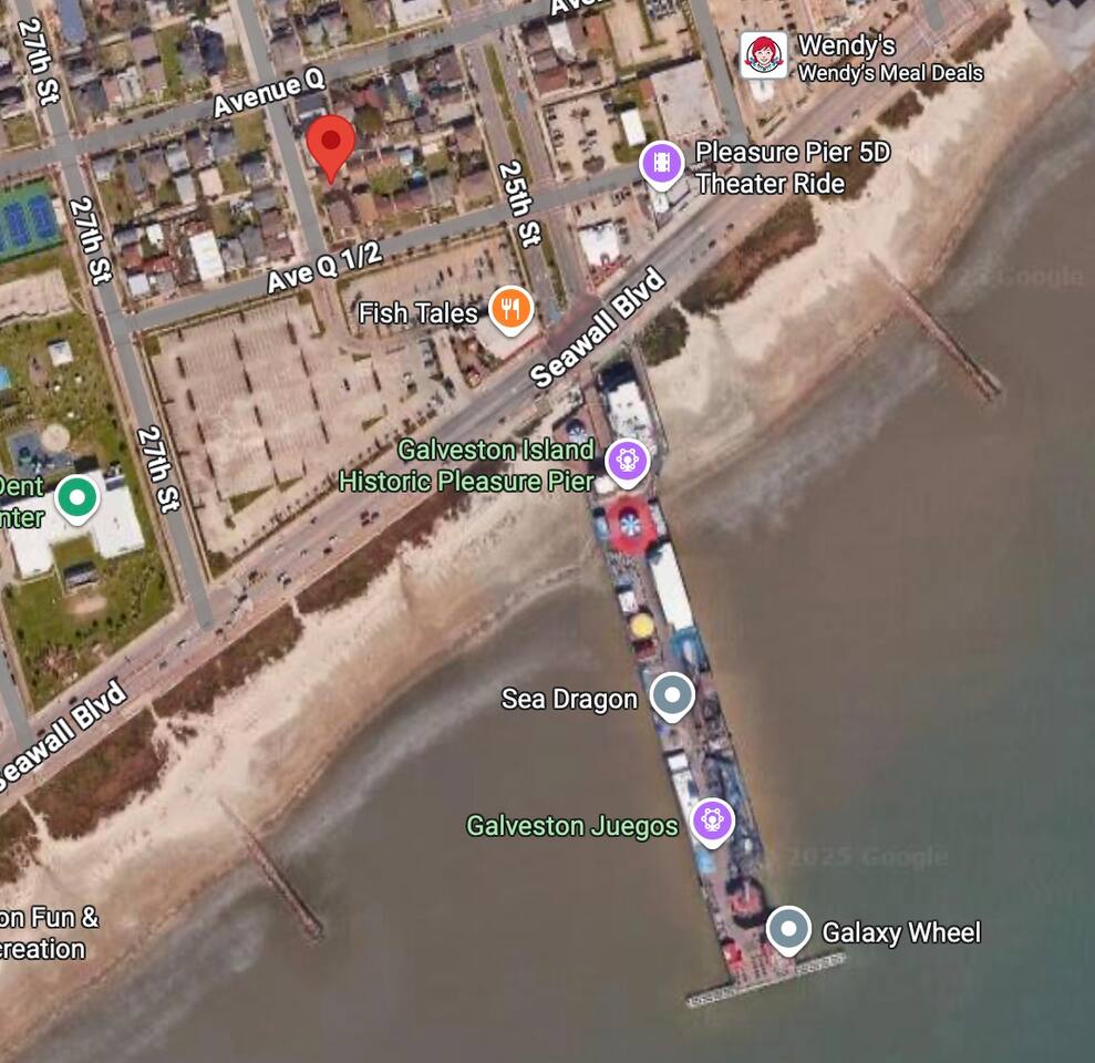 Ocean View Rental Next to Pleasure Pier!