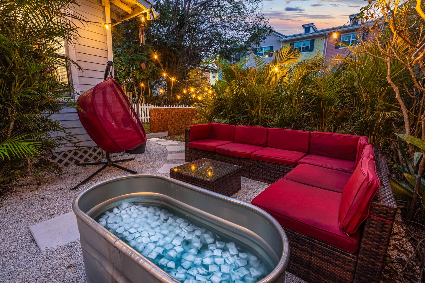FIFA! Beach Only 1.5mi! Sauna, Cold Plunge, HotTub