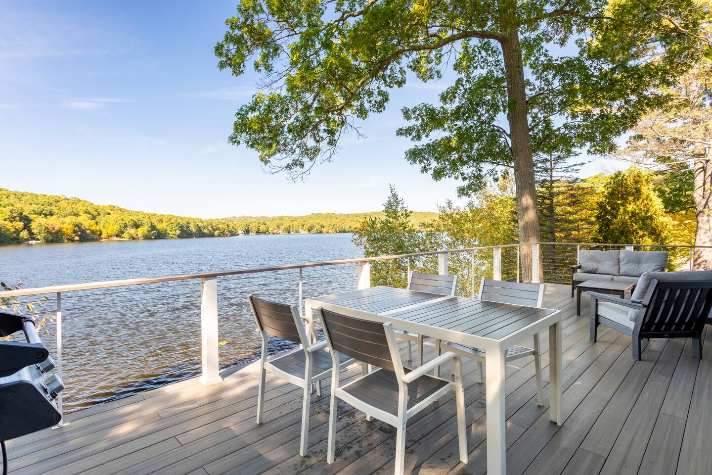 Brand New Direct Lakefront - Panoramic Sunsets